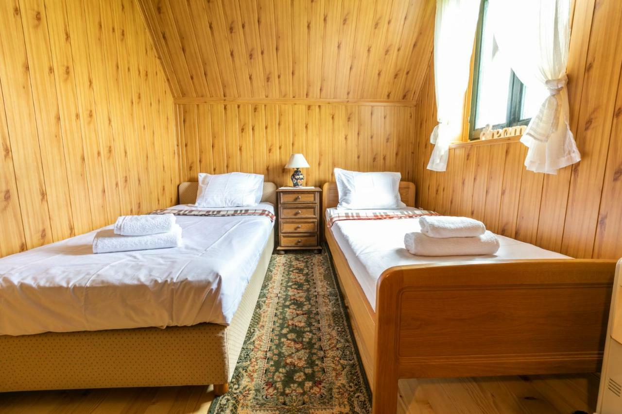 Guest House Holiday Жабляк Екстер'єр фото
